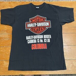 Harley-Davidson Black T-Shirt with Red & White Colombia We Live Dangerously tee